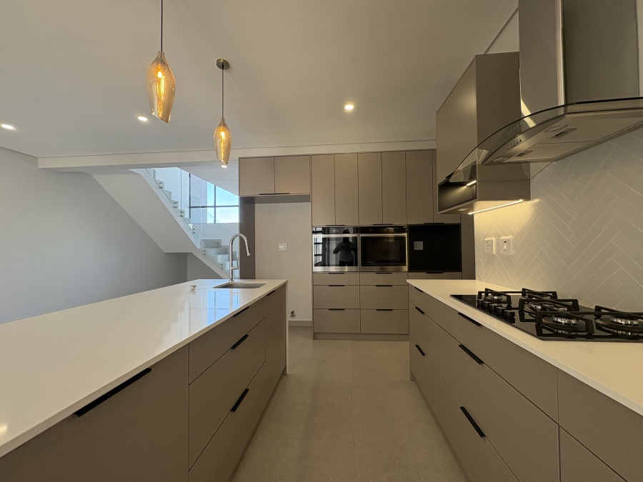 4 Bedroom Property for Sale in Sandown Western Cape